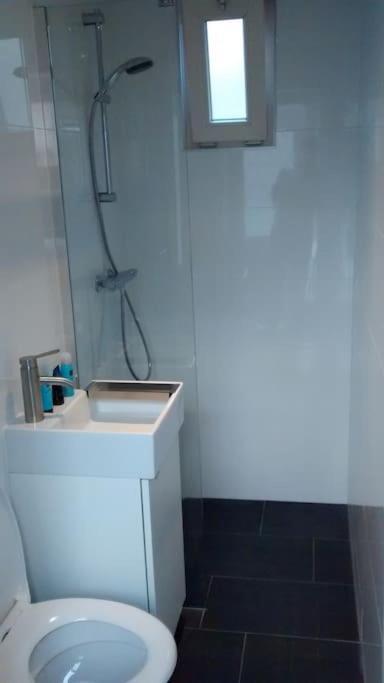 Modern En Sfeervol Appartement Aan Zee Met Airco 佐特兰德 外观 照片